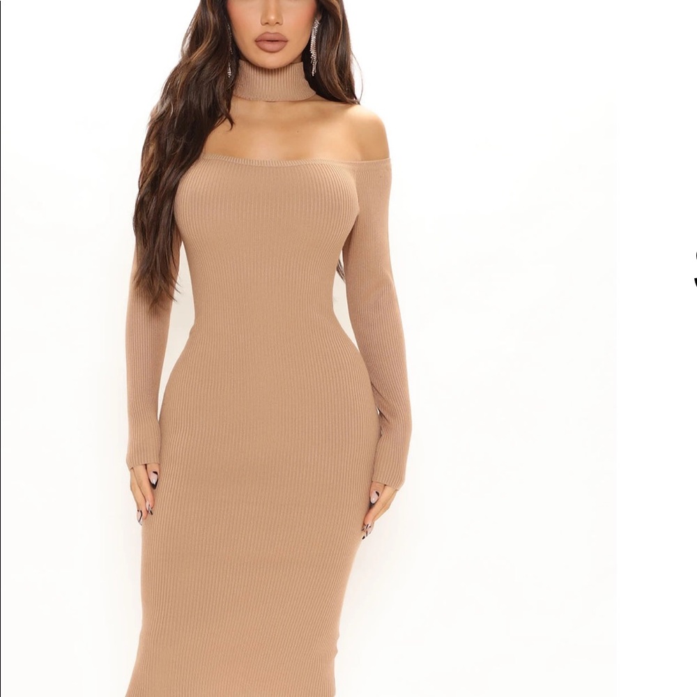 Off-shoulder sweater Dress